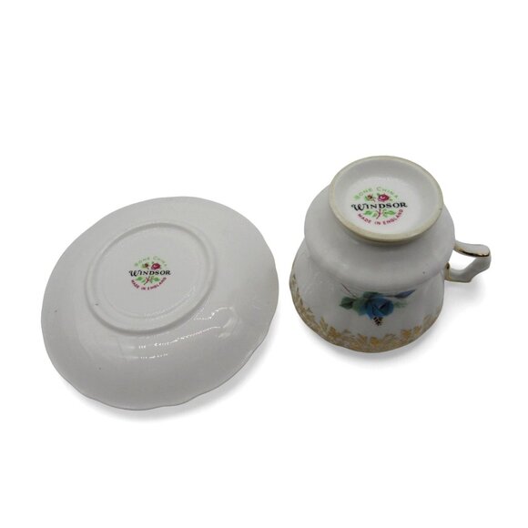 WINDSOR Blue Floral Teacup and Saucer England Vintage - Picture 10 of 11